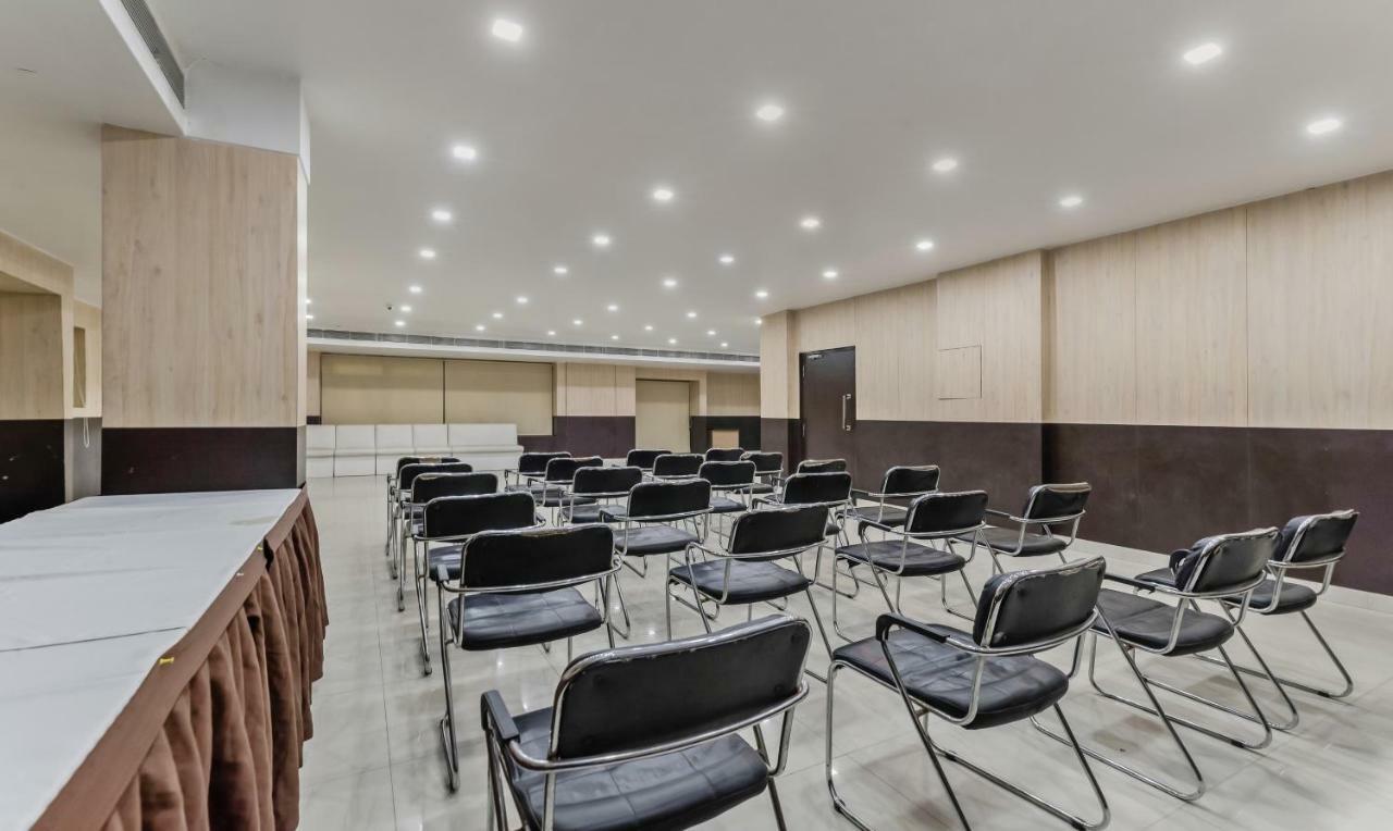 Oyo 3811 Geetanjali Regency 호텔 콜카타 외부 사진